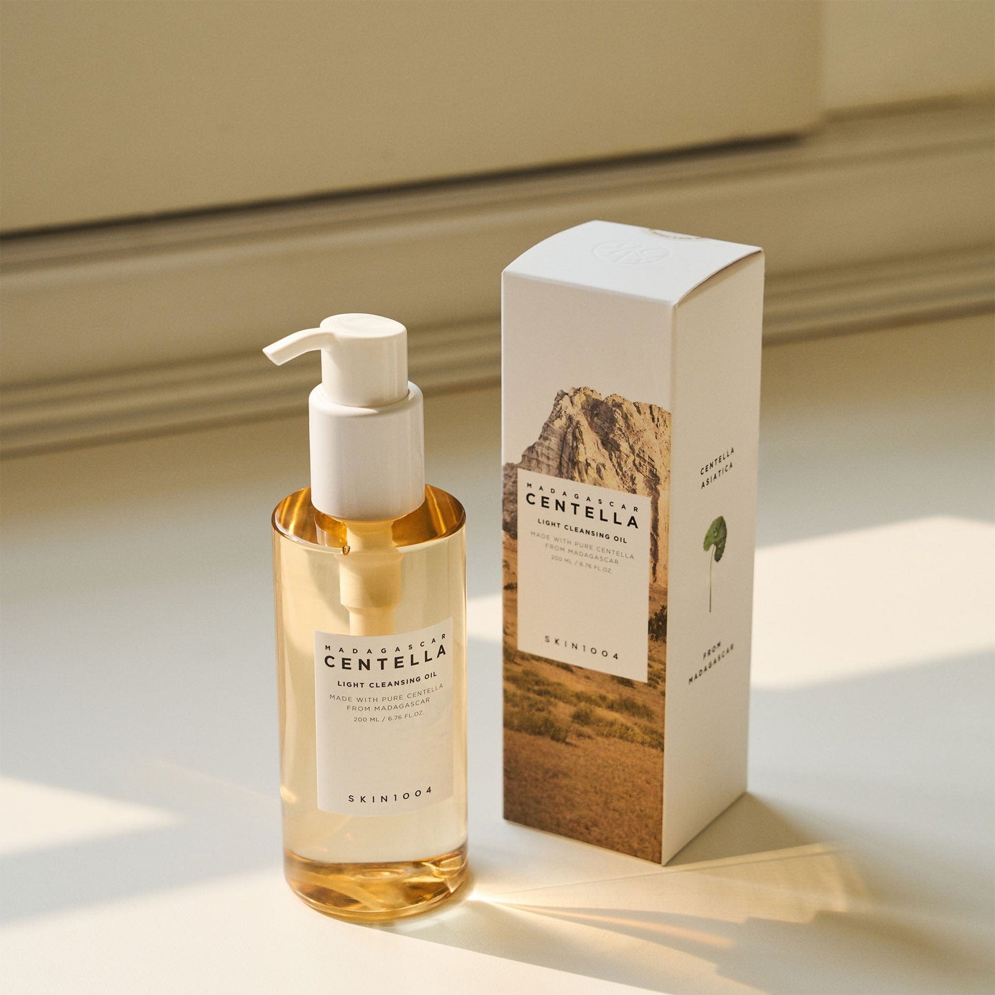 Most popular Korean skincare cleansing oil- skin1004 light cleansing oil