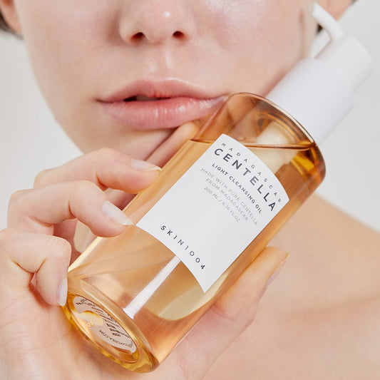 Most popular Korean skincare cleansing oil- skin1004 light cleansing oil